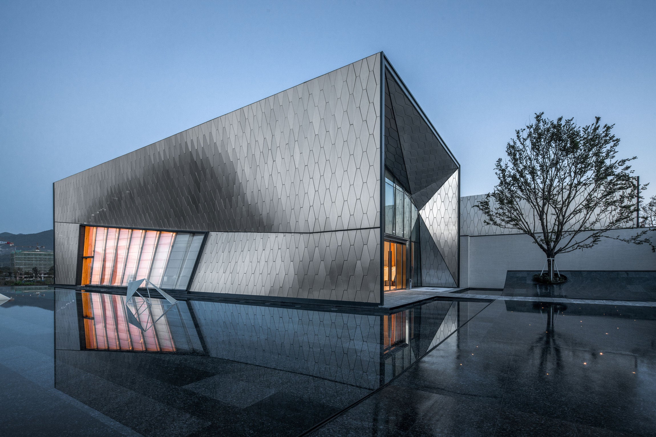 This Community Center in Chongqing Modernizes the Traditional Chinese Garden