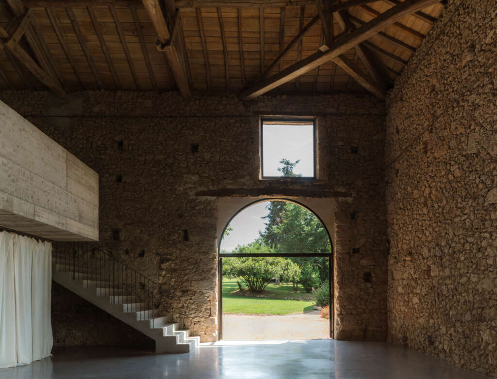 Bindloss Dawes reveals contemporary restoration of rural masterplan; Amassa wellness and yoga retreat in South West France