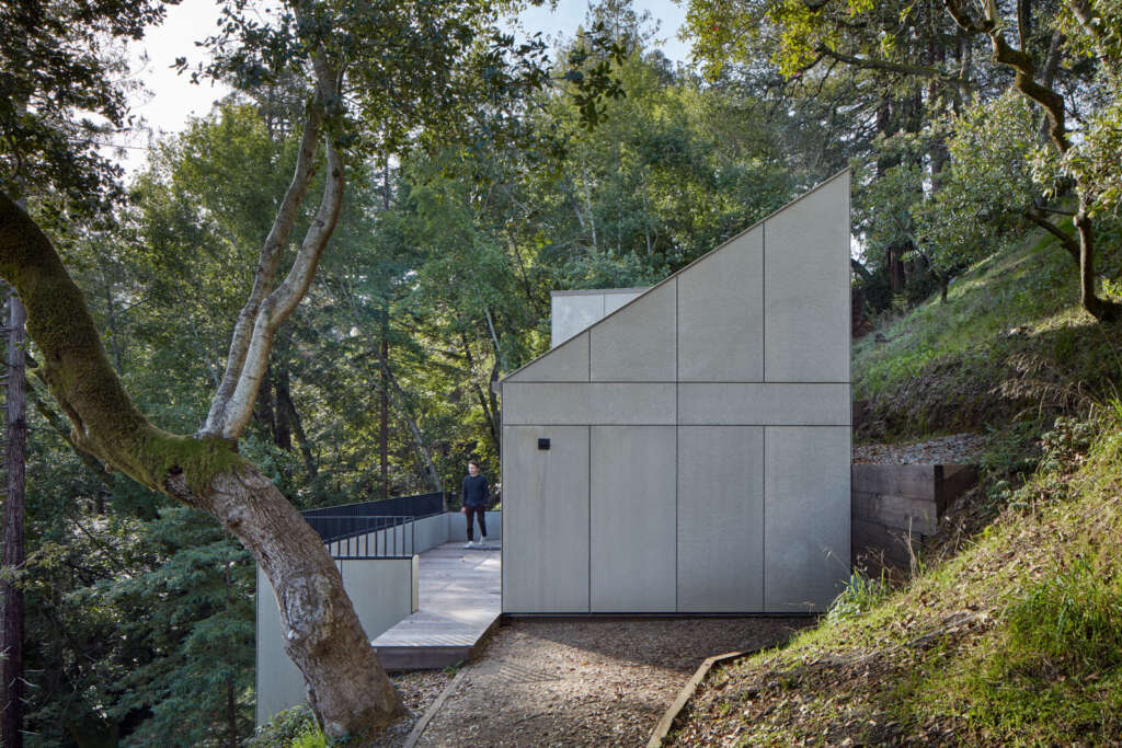 Mork-Ulnes Architects design hillside guesthouse with flexible interior to maximize use