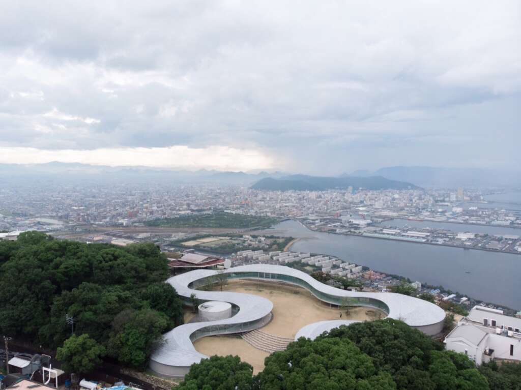 SUO designs raised serpentine walkway in Japan's Setonaikai National Park