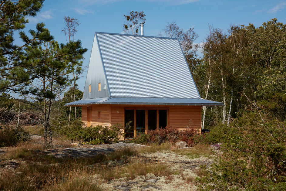 Studio Ellsinger design small vacation home on the Swedish West Coast