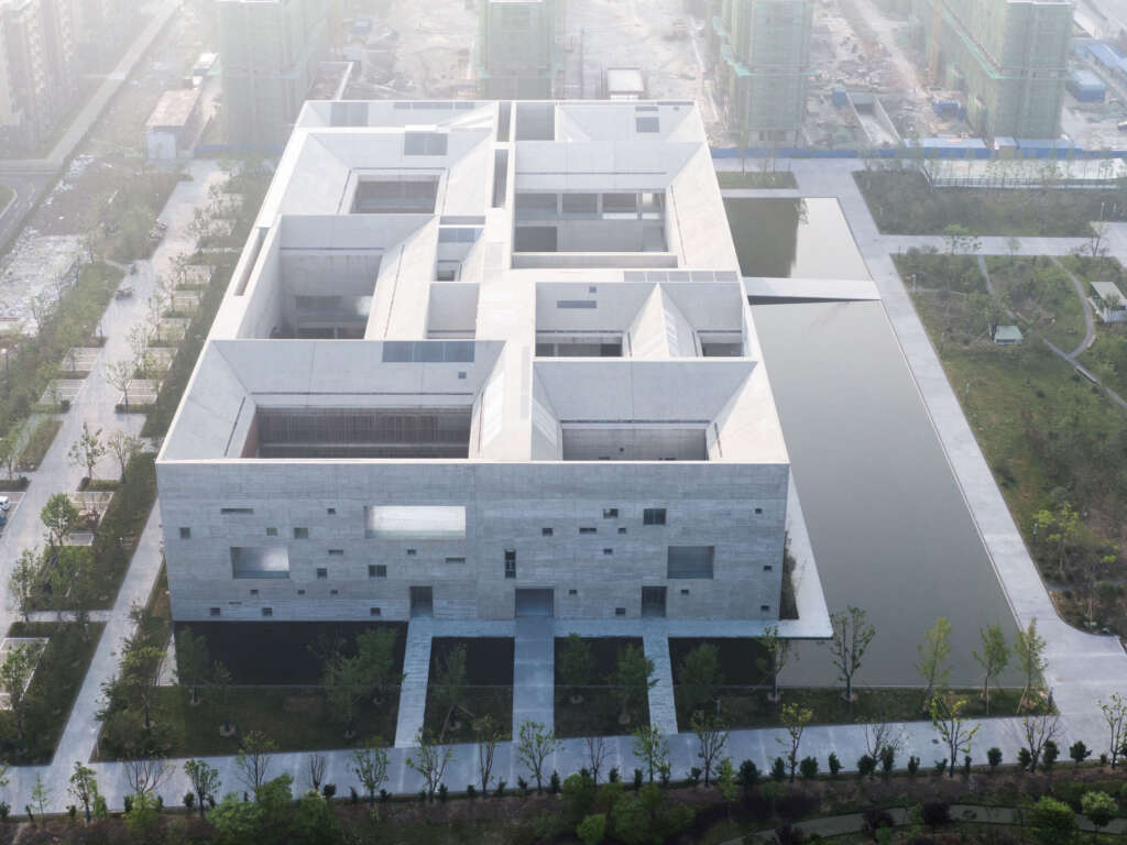 Studio Zhu-Pei design culture and art center in Shou County