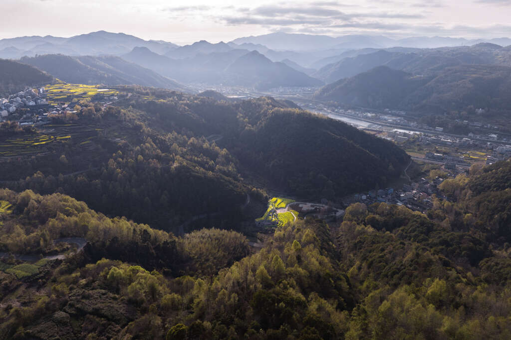 UAD design tourist center in Zhejiang Province inspired by terracing fields
