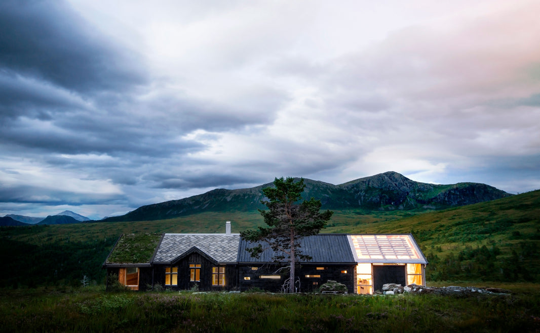 Cabin at Troll's Peak