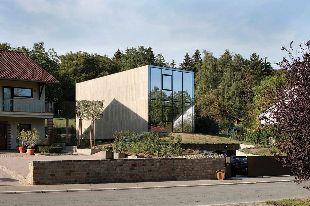 Monolithic Concrete Home Rises in Luxembourg