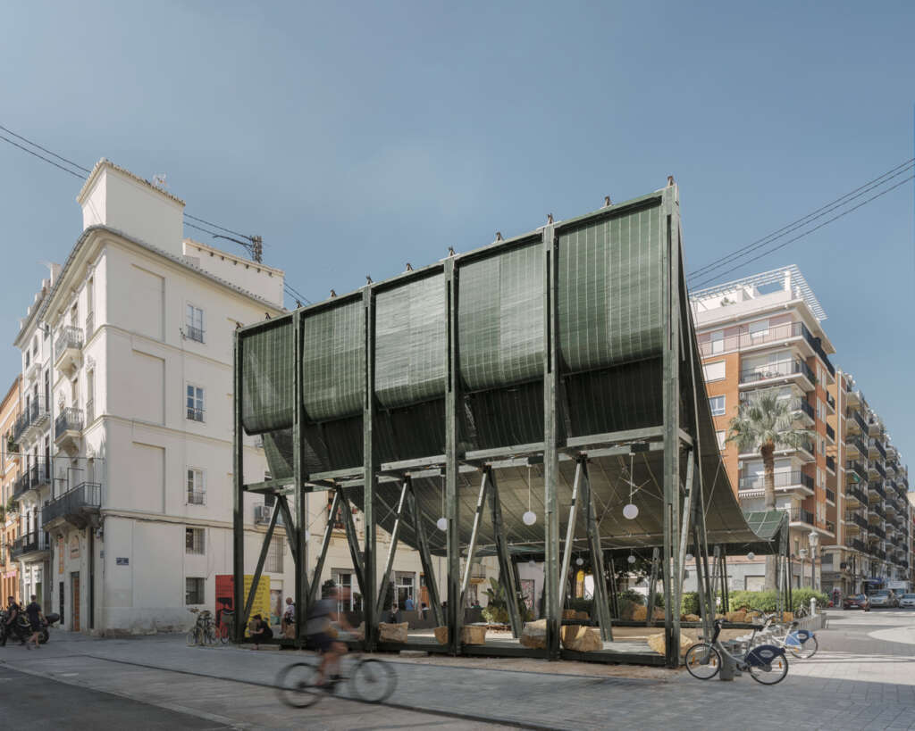 Manuel Bouzas designs ‘Mediterráneo’, a pavilion designed for the TAC! Urban Architecture Festival in Valencia