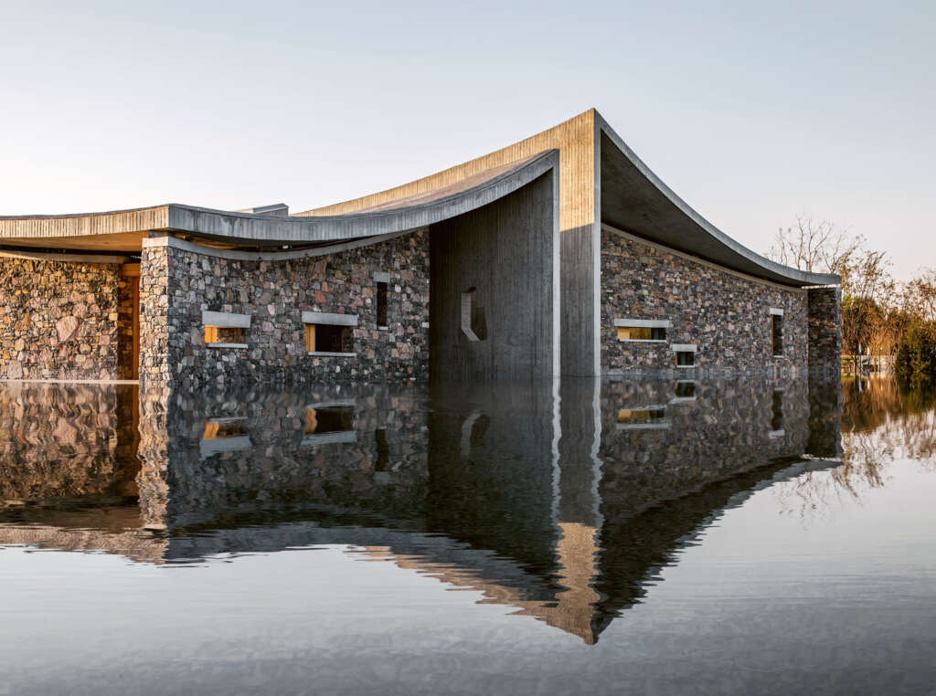 Studio Zhu Pei design art center inspired by the traditional Chinese courtyard
