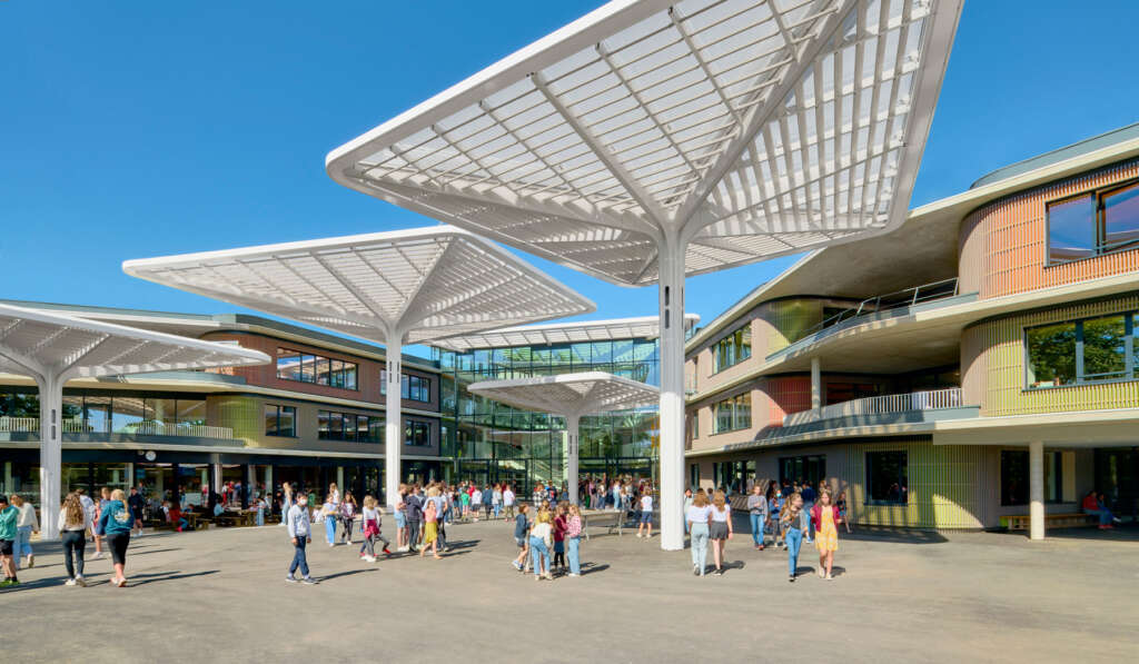 Behnisch Architekten has completed a school campus in the heart of Buc, a town bordering Versailles