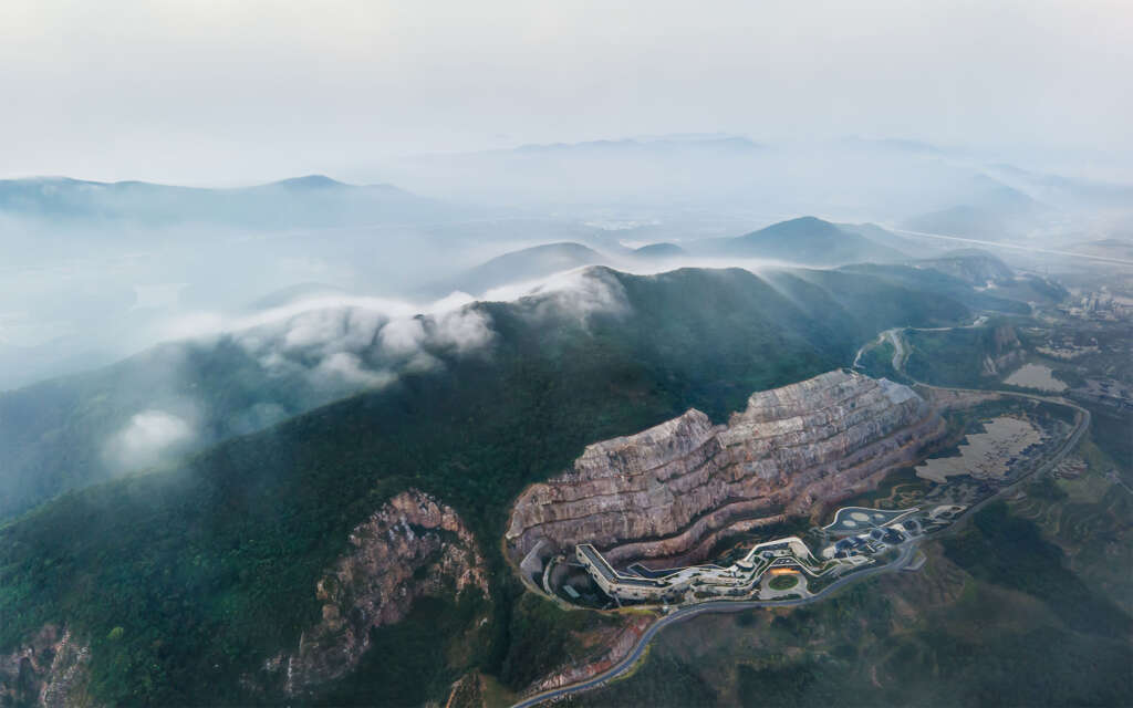 CCD convert abandoned quarry in Nanjing into luxury hotel