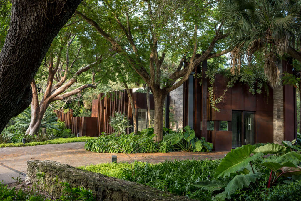 Rene Gonzalez Architects design stunning corten gatehouse for Florida’s Coconut Grove Estates