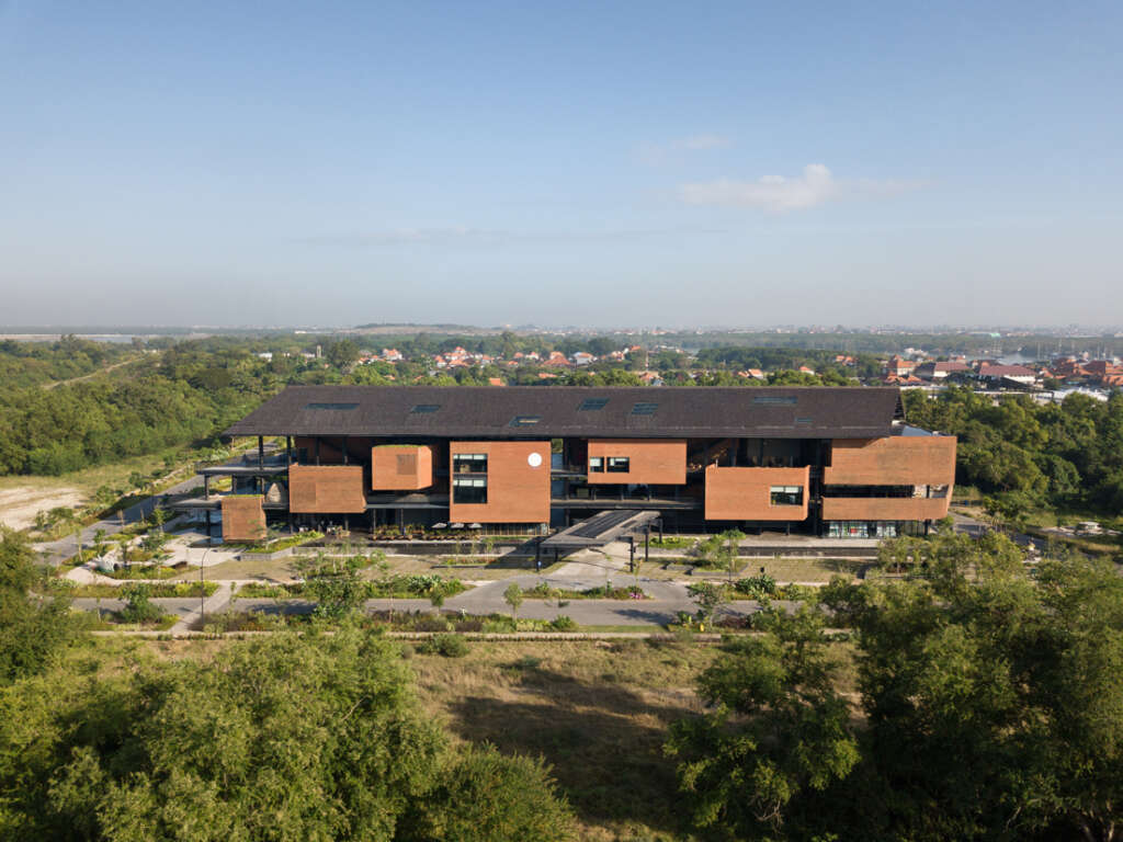 Willis Kusuma Architects design educational campus oriented towards the sacred Mount Agung, the highest point on Bali Island