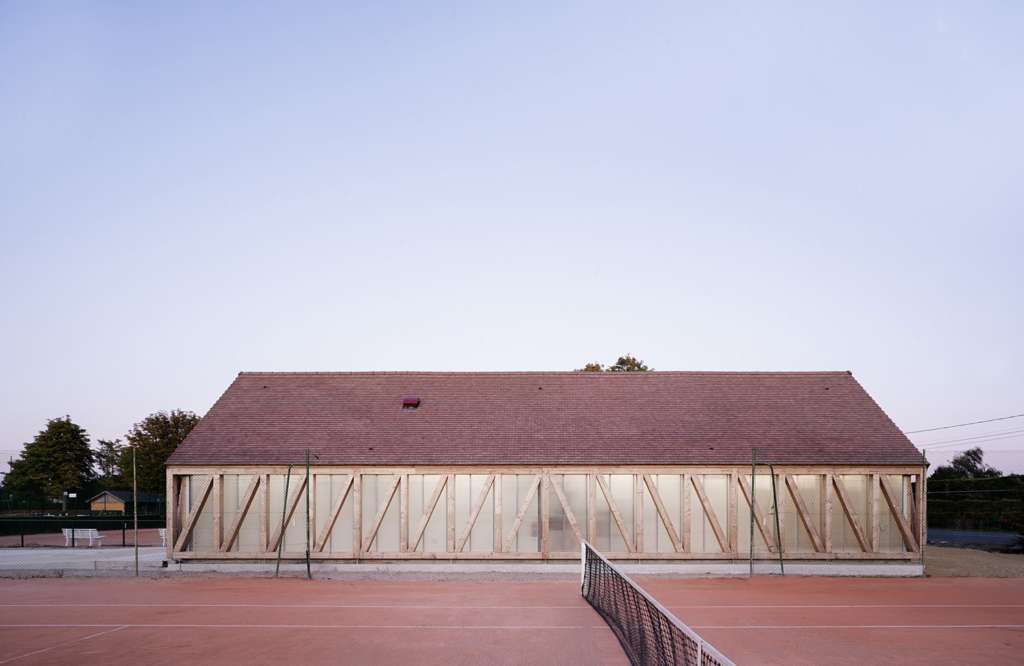 Lemoal Lemoal Architects design a timber clubhouse for the Garden Tennis Club of Cabourg