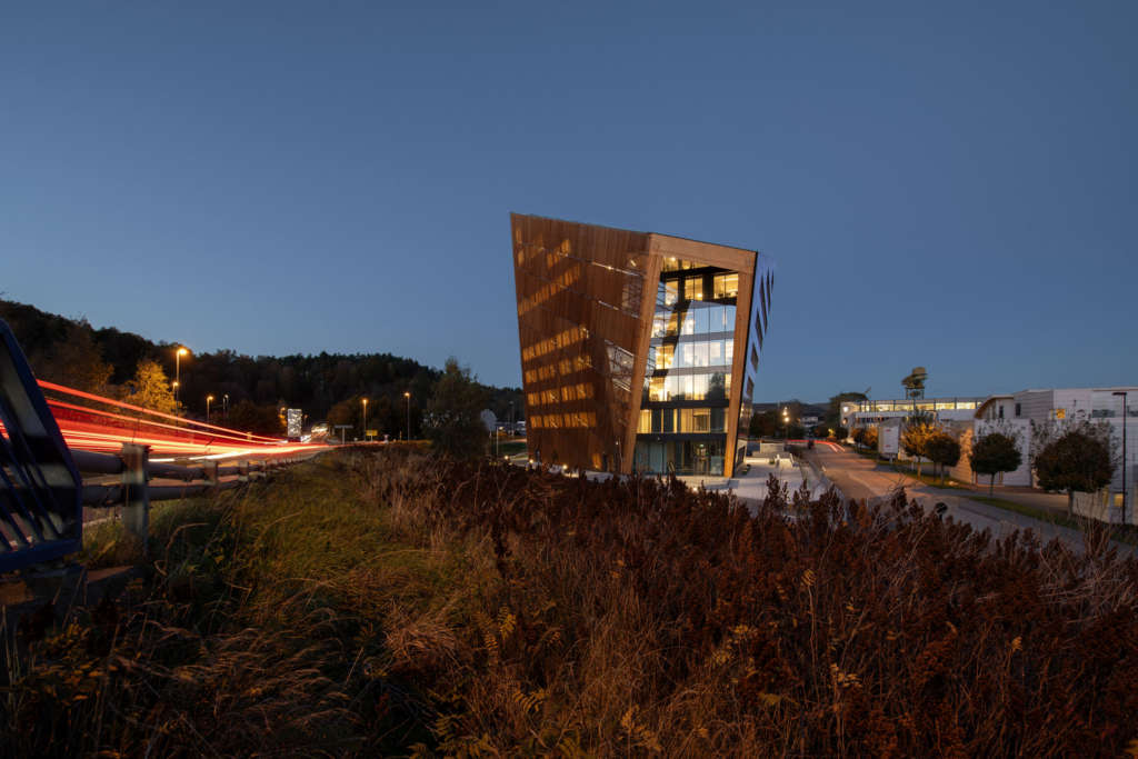 Snøhetta Completes Energy Positive Powerhouse in Telemark, Norway – a Sustainable Model for the Future of Workspaces