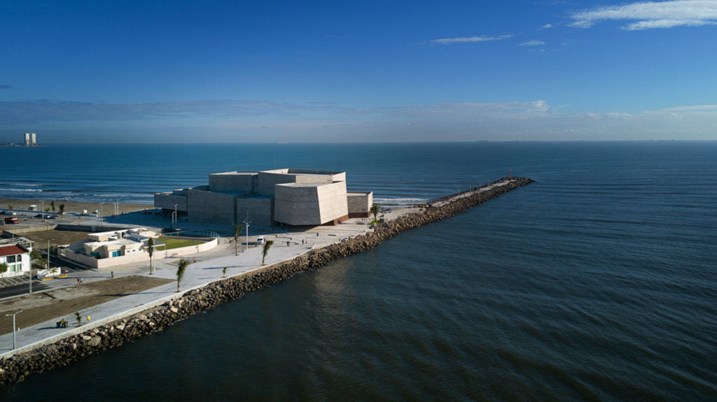 Foro Boca by Michel Rojkind Arquitectos