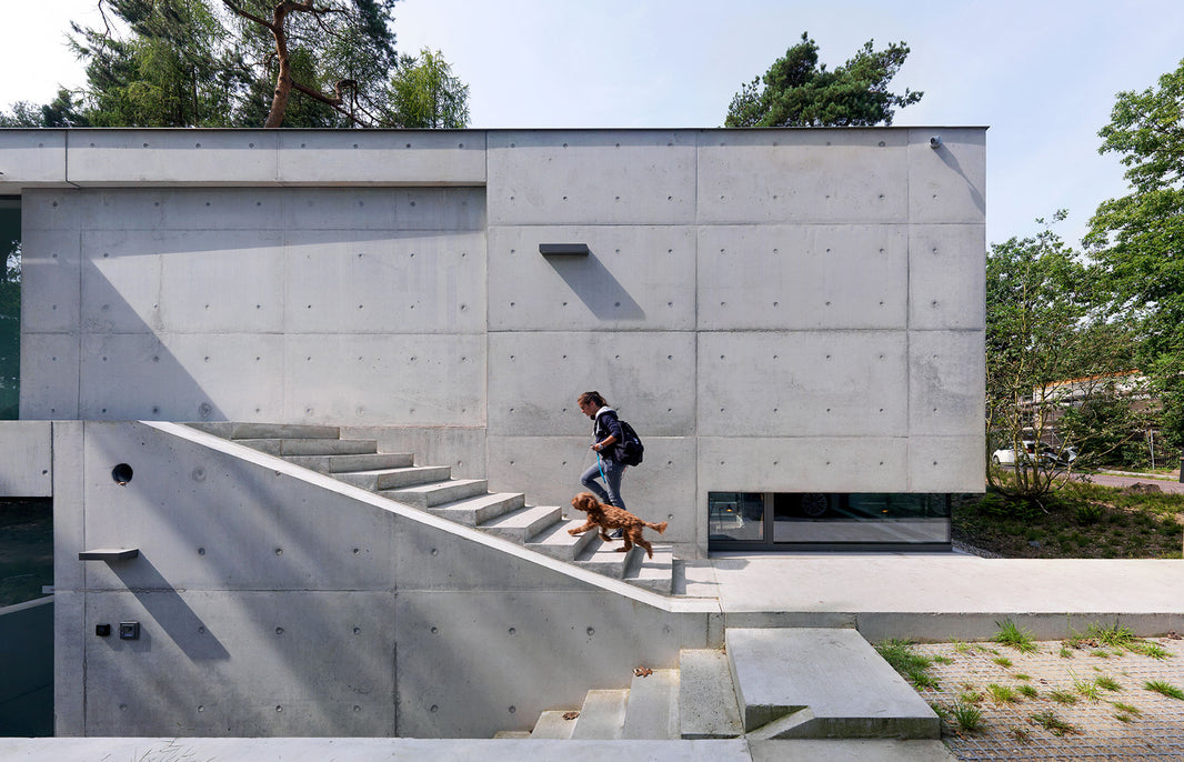 Step Inside this Concrete House in Zeist, The Netherlands