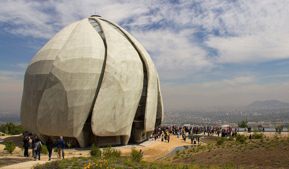 MUST-SEE ARCHITECTURE: SANTIAGO
