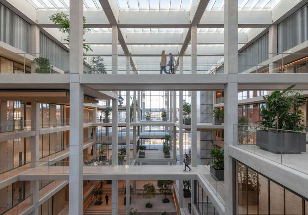 Foster + Partners completes ICÔNE, a collaborative office complex in Luxembourg
