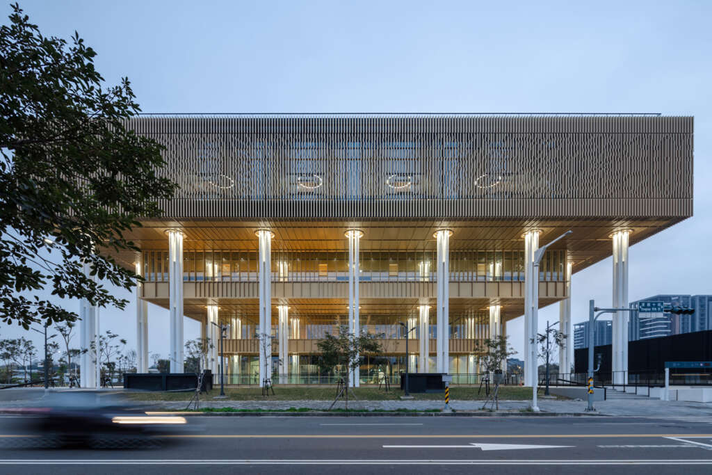 Mecanoo complete Tainan Public Library in Taiwan