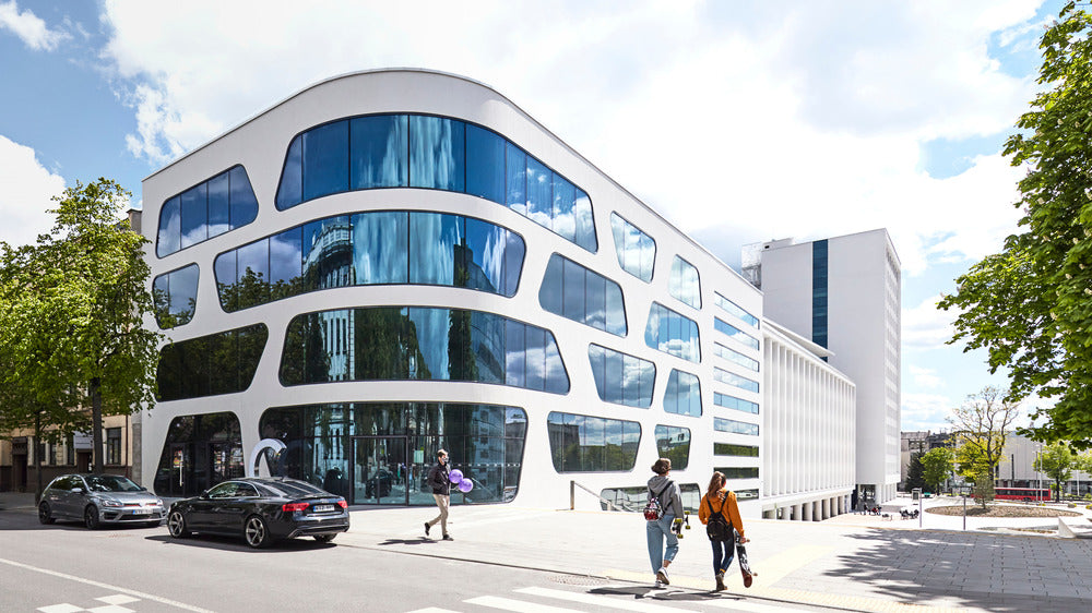 Pioneering city plaza by 3Deluxe opens in Lithuania
