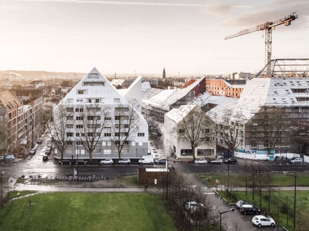 JA Joubert Architecture designs residential complex overlooking Bordeaux