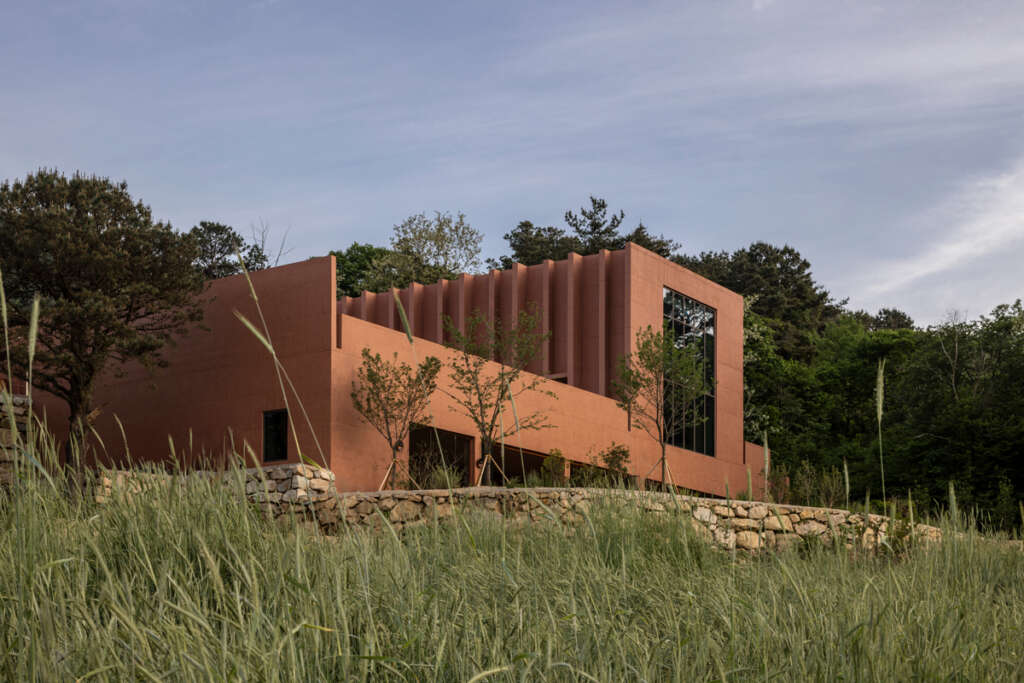 SPACE CH (A) design wedding and cafe space in  South Korea inspired by the romance and passion of Barcelona