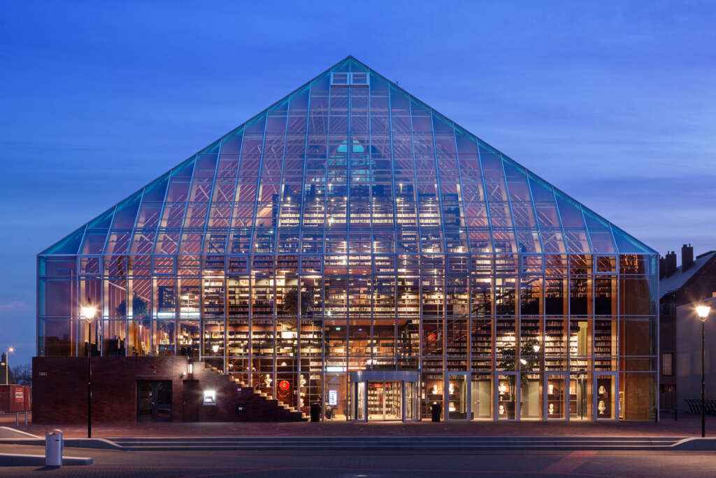 Book Mountain is a transparent library for a community with 10 percent illiteracy in The Netherlands