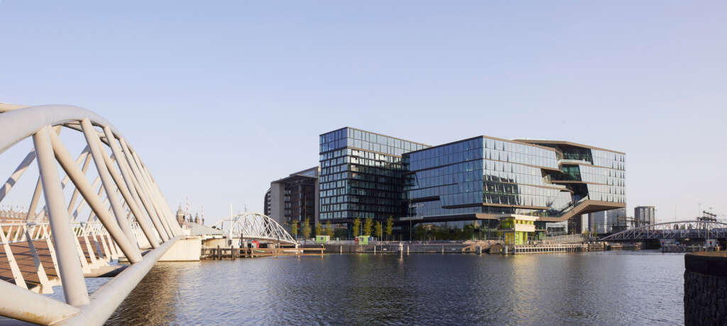 What if Work Could Be Extraordinary? UNStudio’s new City Campus for travel leader Booking.com opens in Amsterdam