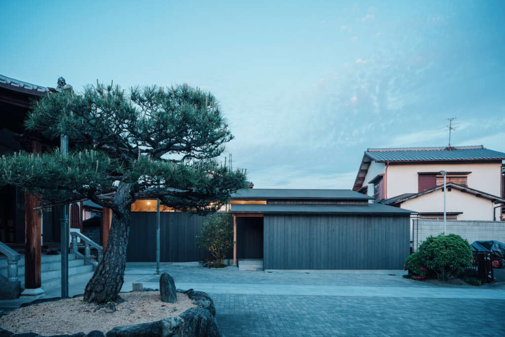 kvalito design wooden retreat for retiring 12th generation female priest in Osaka