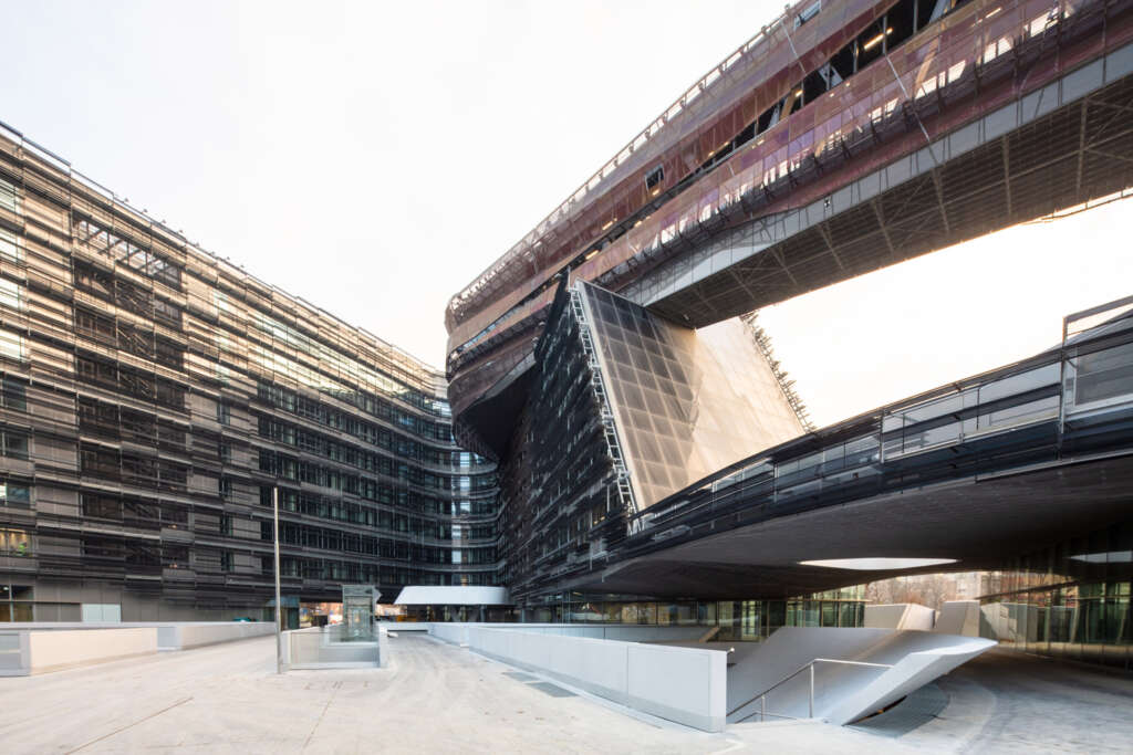 Morphosis unveils sustainable headquarters for Italian energy giant Eni