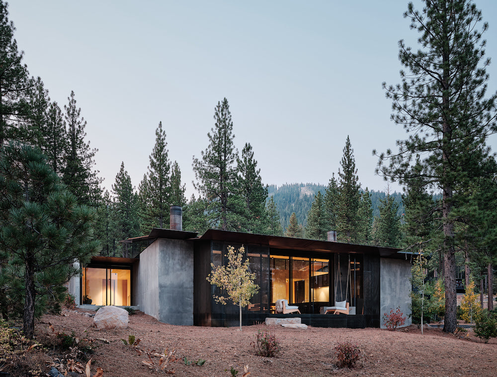 CAMPout is located in the shadow of an extinct volcano in the Sierra Nevada designed by Faulkner Architects