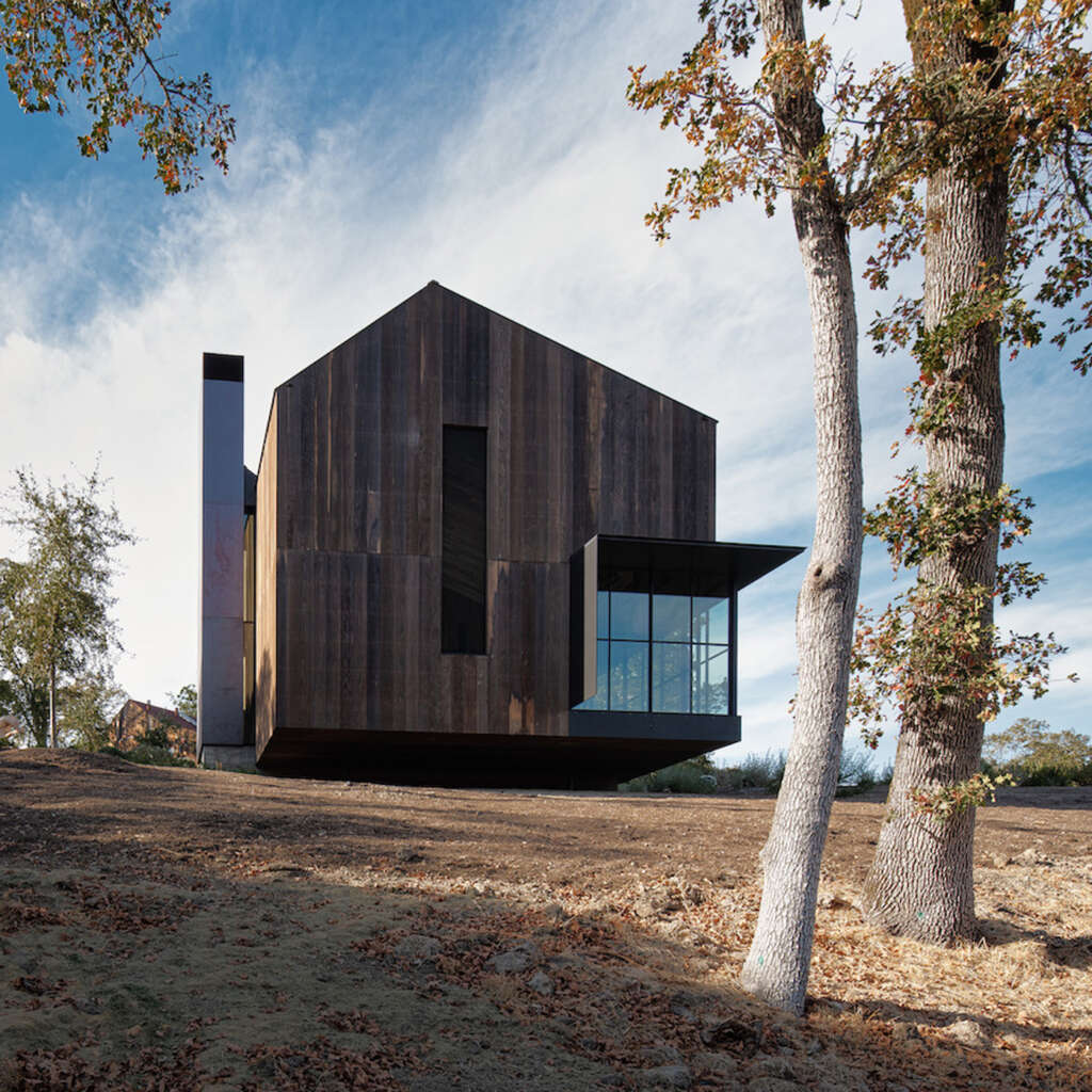 Faulkner Architects design barn-inspired family home north of San Francisco