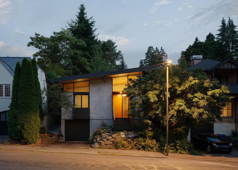 GO'C complete Seattle house with strong connection to mature south-facing garden