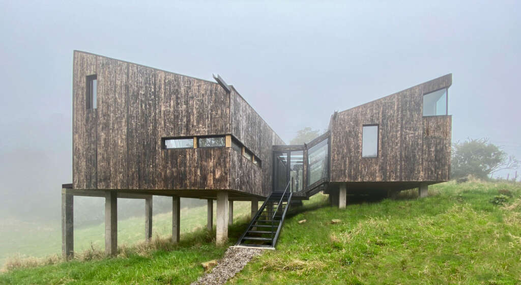 Colombian studio ZITA completes raised house in the Andean Mooreland