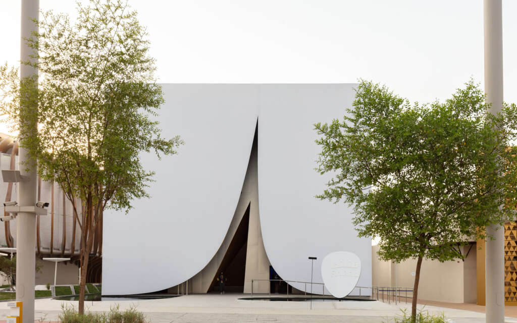 JKMM’s ‘Lumi’ Pavilion at Expo 2020 Dubai brings snow to the desert