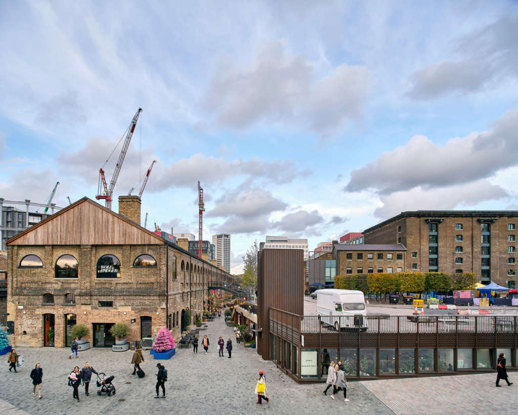 Bell Phillips Architects complete elegant pavilion in Granary Square