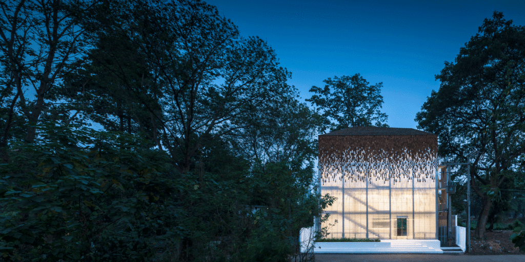 Chiang Mai Hotel Provides Contemporary Experience with Vernacular Design