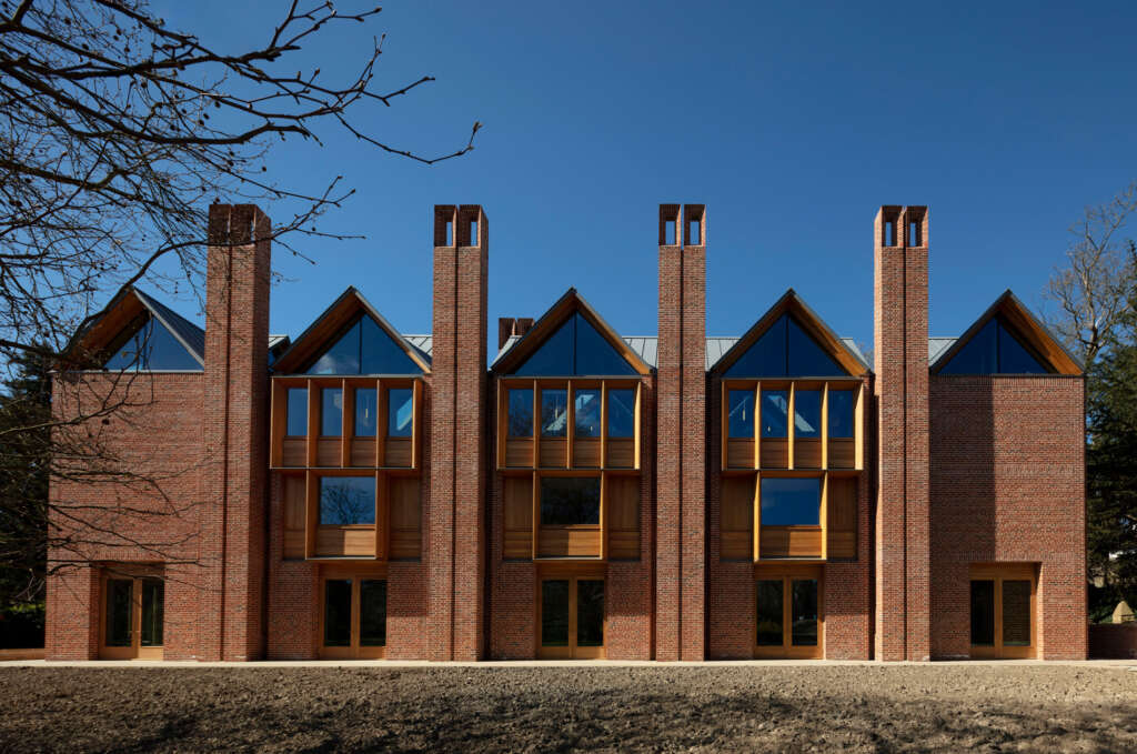Níall McLaughlin Architects design new library at Magdalene College in Cambridge