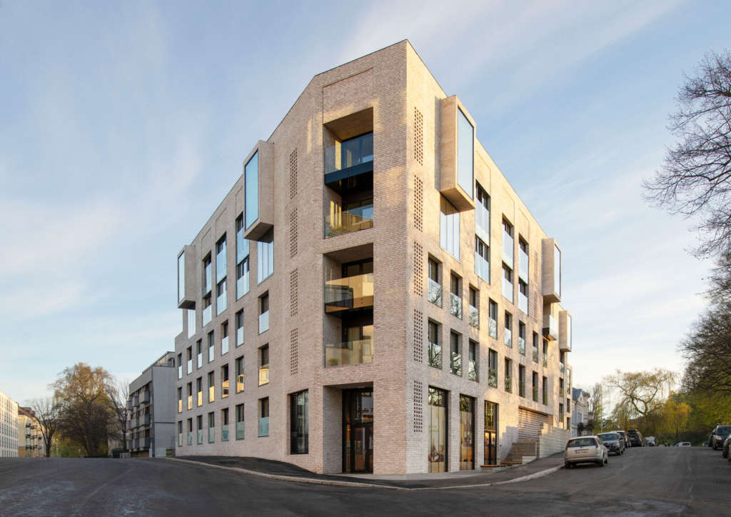 Reiulf Ramstad Architects complete apartment building in Oslo's historic Fagerborg neighbourhood