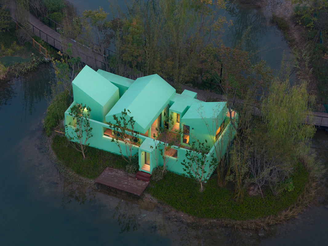 Wiki World + Advanced Architecture Lab complete Oasis Cabin on a small island in Wuhan