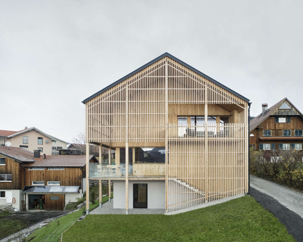 MWArchitekten design Multi Generational House with a View in Austria