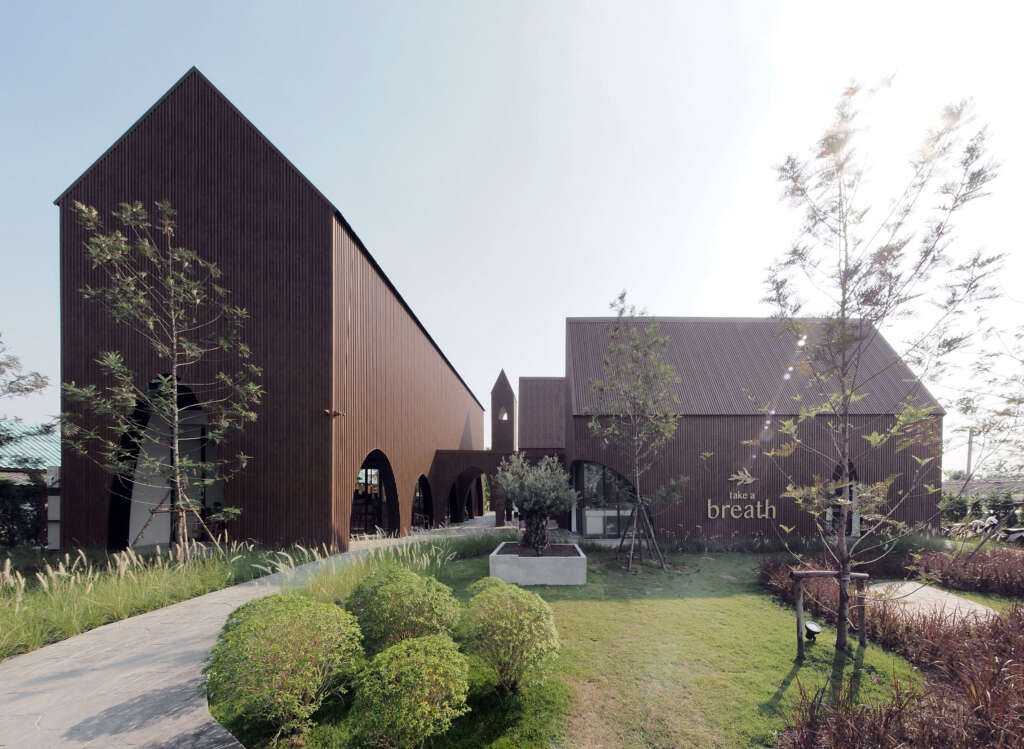 ASWA design cluster of modern barns for restaurant and cafe in Bangkok