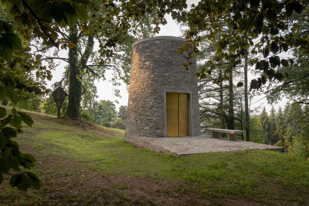 Berger+Parkkinen design stone funeral chapel in southern Austria