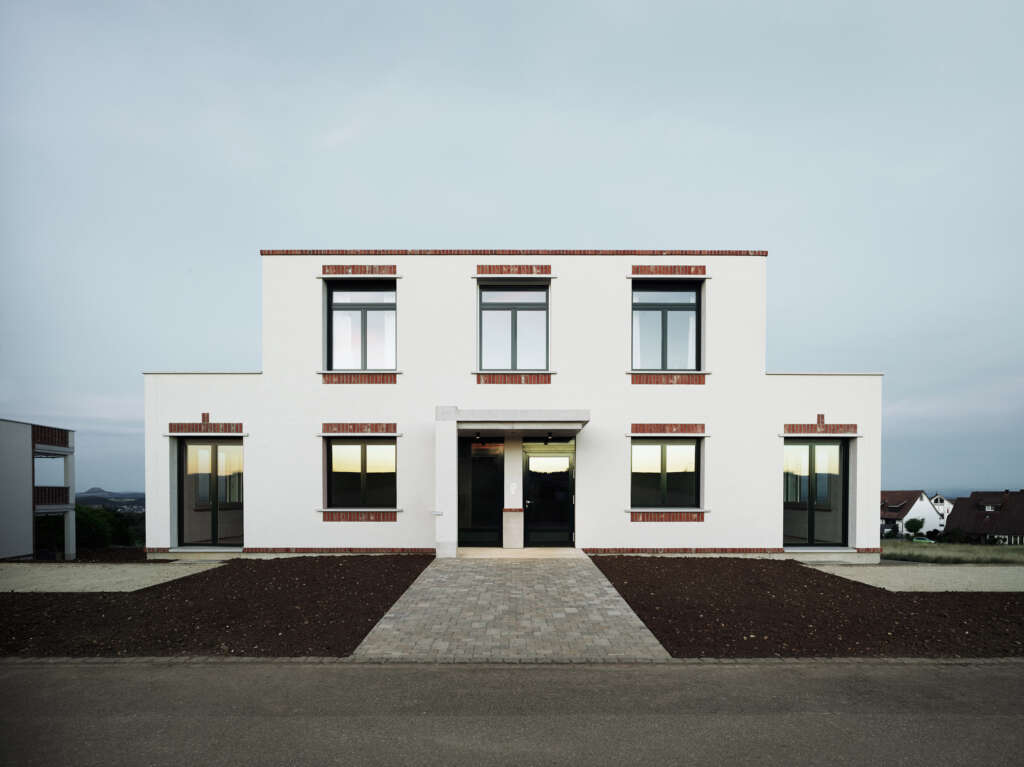 idArchitekt.innen and Aetal construct three brick and concrete apartment buildings in Switzerland