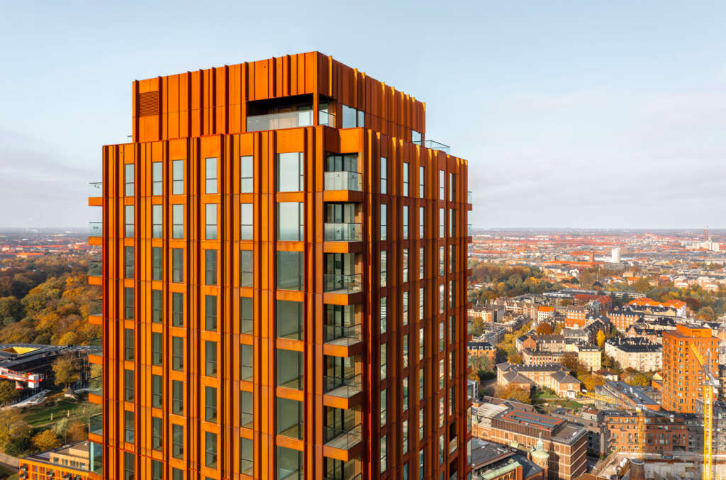 Wingårdhs, in collaboration with Vilhelm Lauritzen Architects completes corten tower in Carlsberg’s old brewery area in Copenhagen