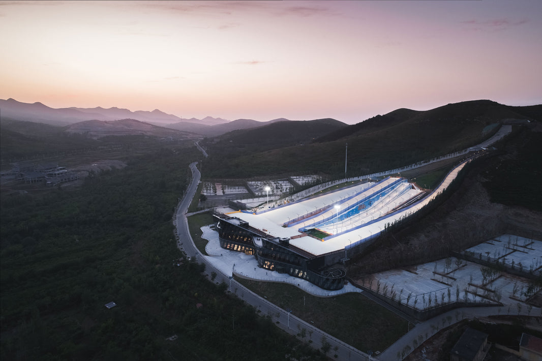 ATAH Weaves New Ski Resort with the Yunmen Mountains in China