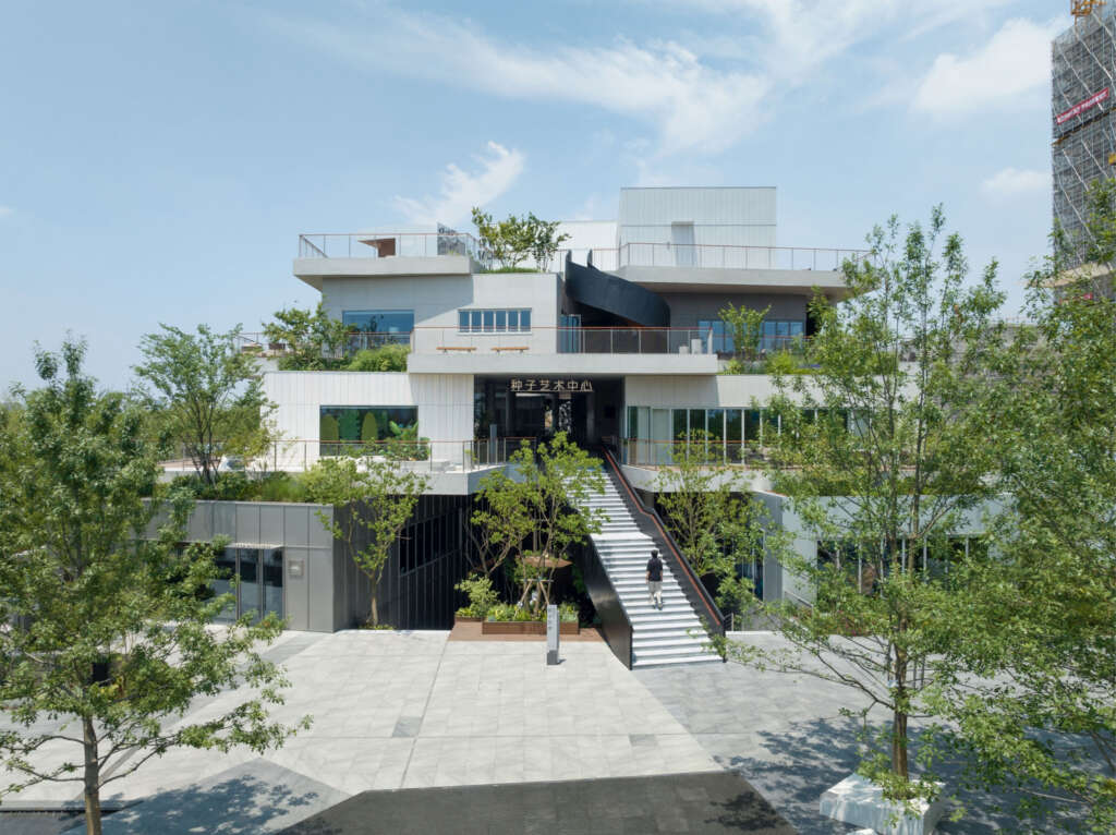 B.L.U.E. Architecture Studio design landscaped exhibition and retail space in Jiaxing