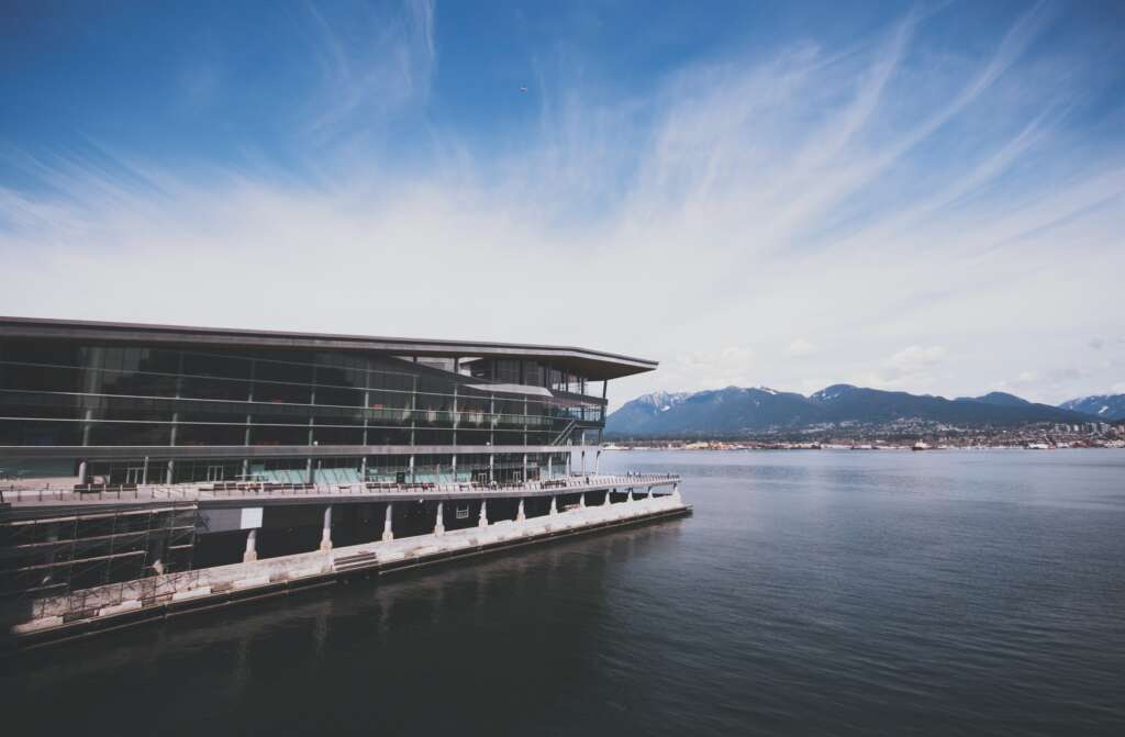 The MUST SEE Architecture in Vancouver vontuura