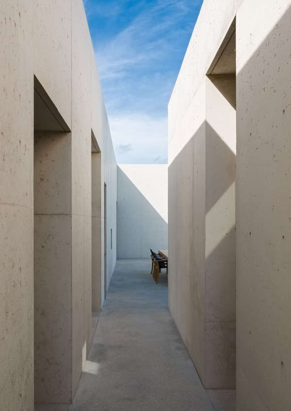 Le Cabanon by Rick Joy Architects | ÅVONTUURA