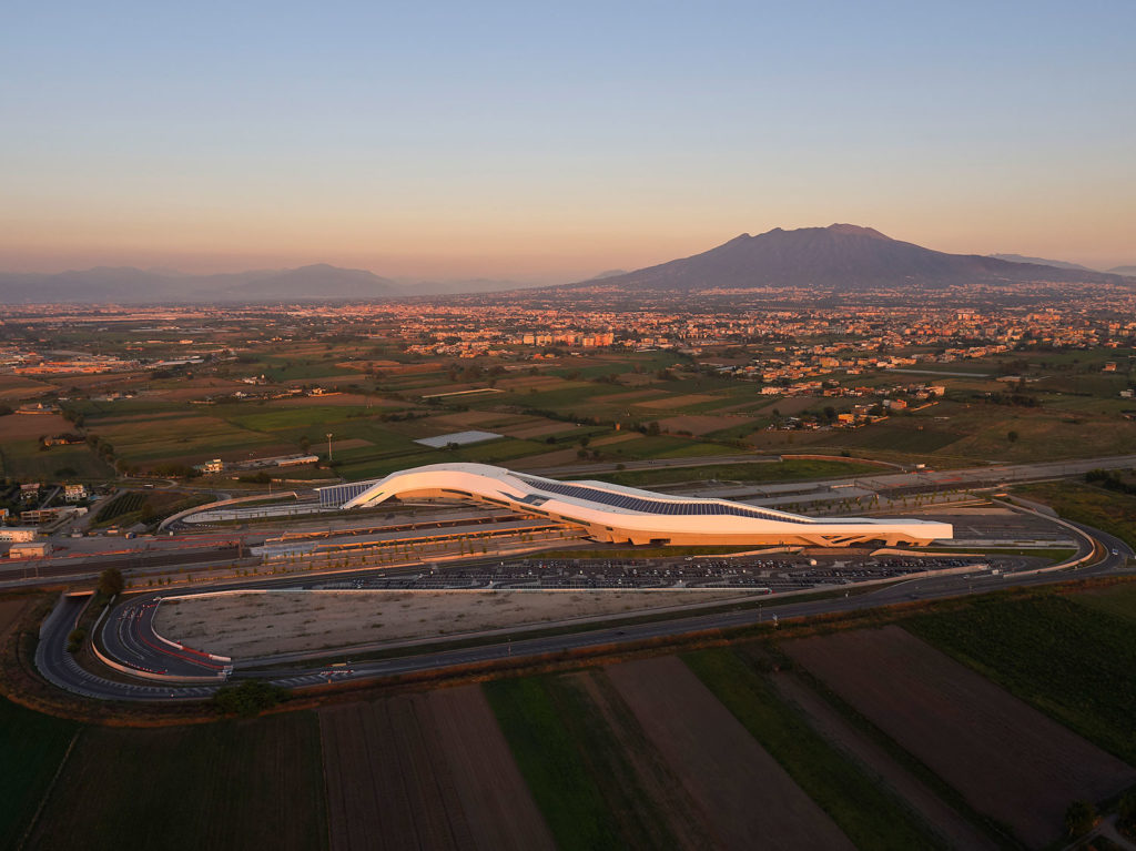 Napoli Afragola Station by Zaha Hadid Architects | ÅVONTUURA