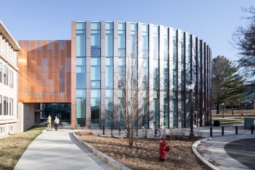 BIG & Goody Clancy Design UMASS Amherst's Isenberg School Of Management ...